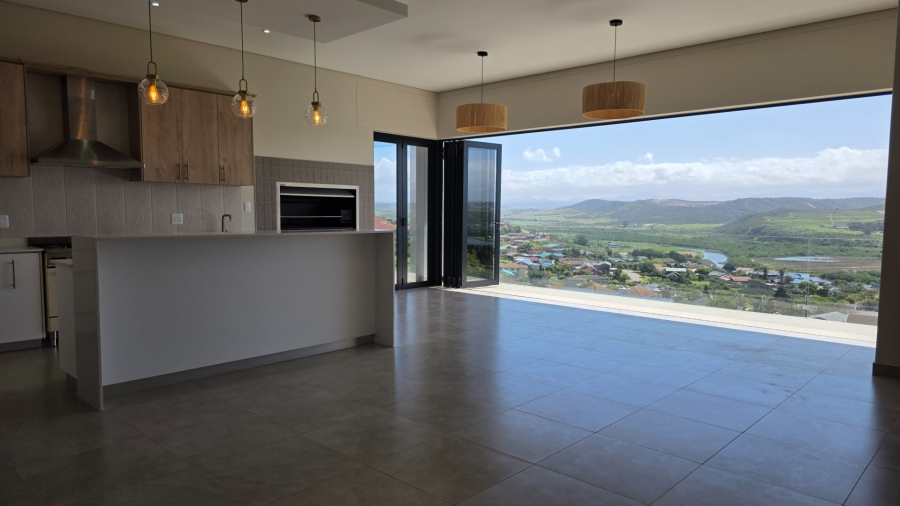 3 Bedroom Property for Sale in Hartenbos Heuwels Western Cape